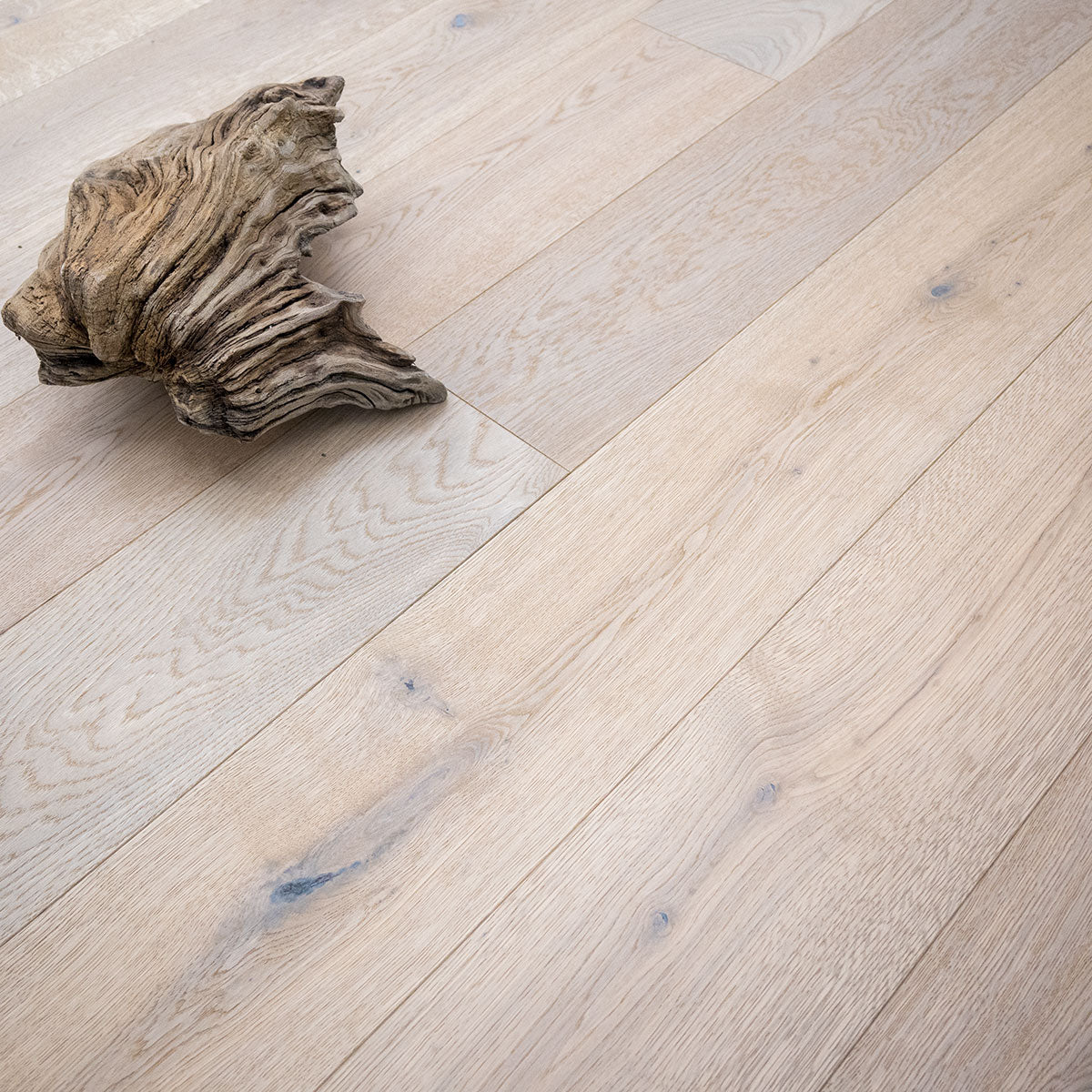 V4 DC204 Shore Drift Oak Engineered Wood Flooring