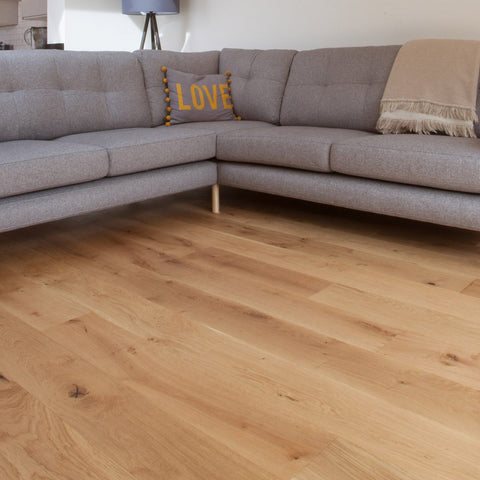 V4 A111 Brushed & Matt Lacquered Engineered Flooring