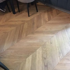 V4 Chevron Natural Oak 45º Engineered Wood Flooring