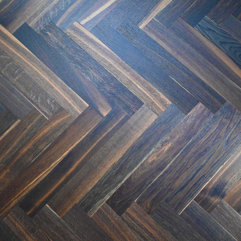 V4 TH108 Smoked Oak Strip Herringbone