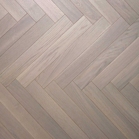 V4 TH109 Seashell Oak Strip Herringbone