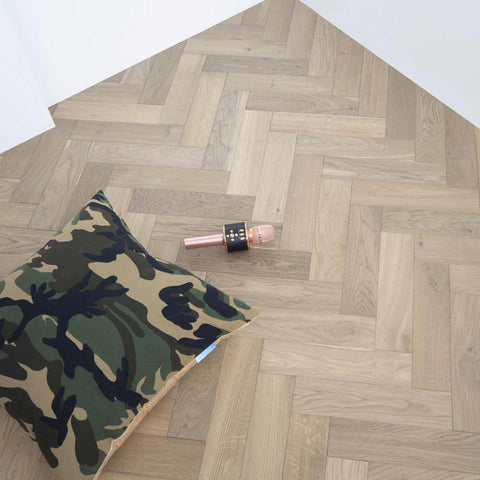 V4 ZB203 White Smoked Oak Engineered Parquet Block